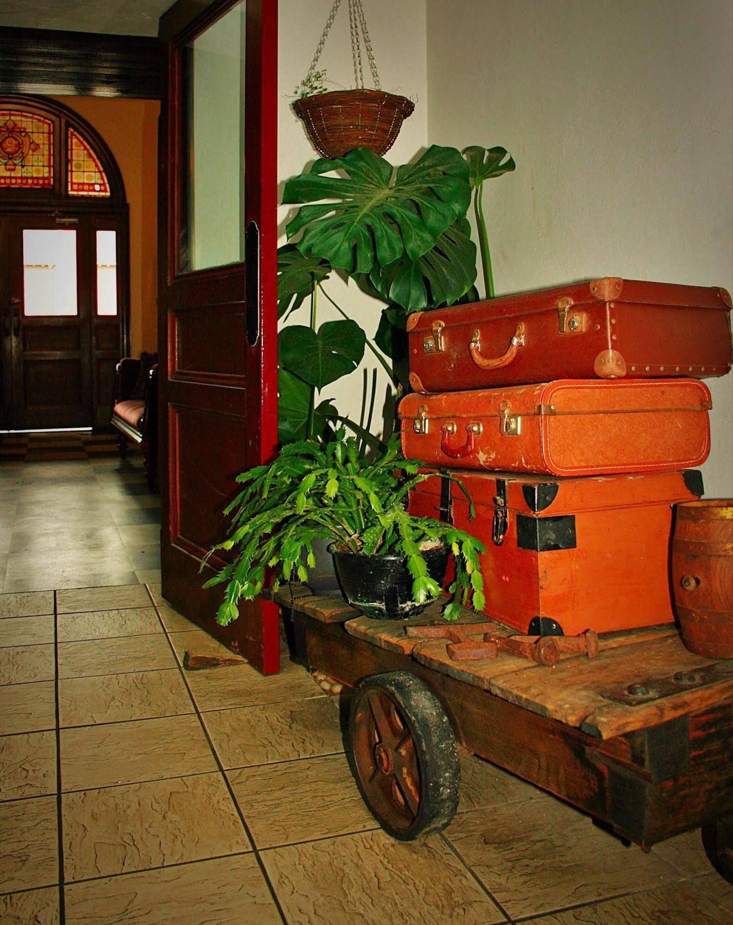 Southern Railway Hotel โกลเบิร์น ภายนอก รูปภาพ